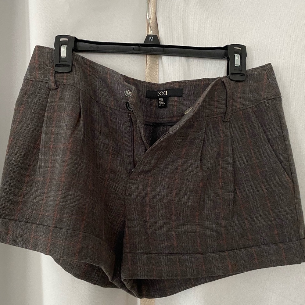 3 for $30 🌸 Forever 21 Plaid Shorts